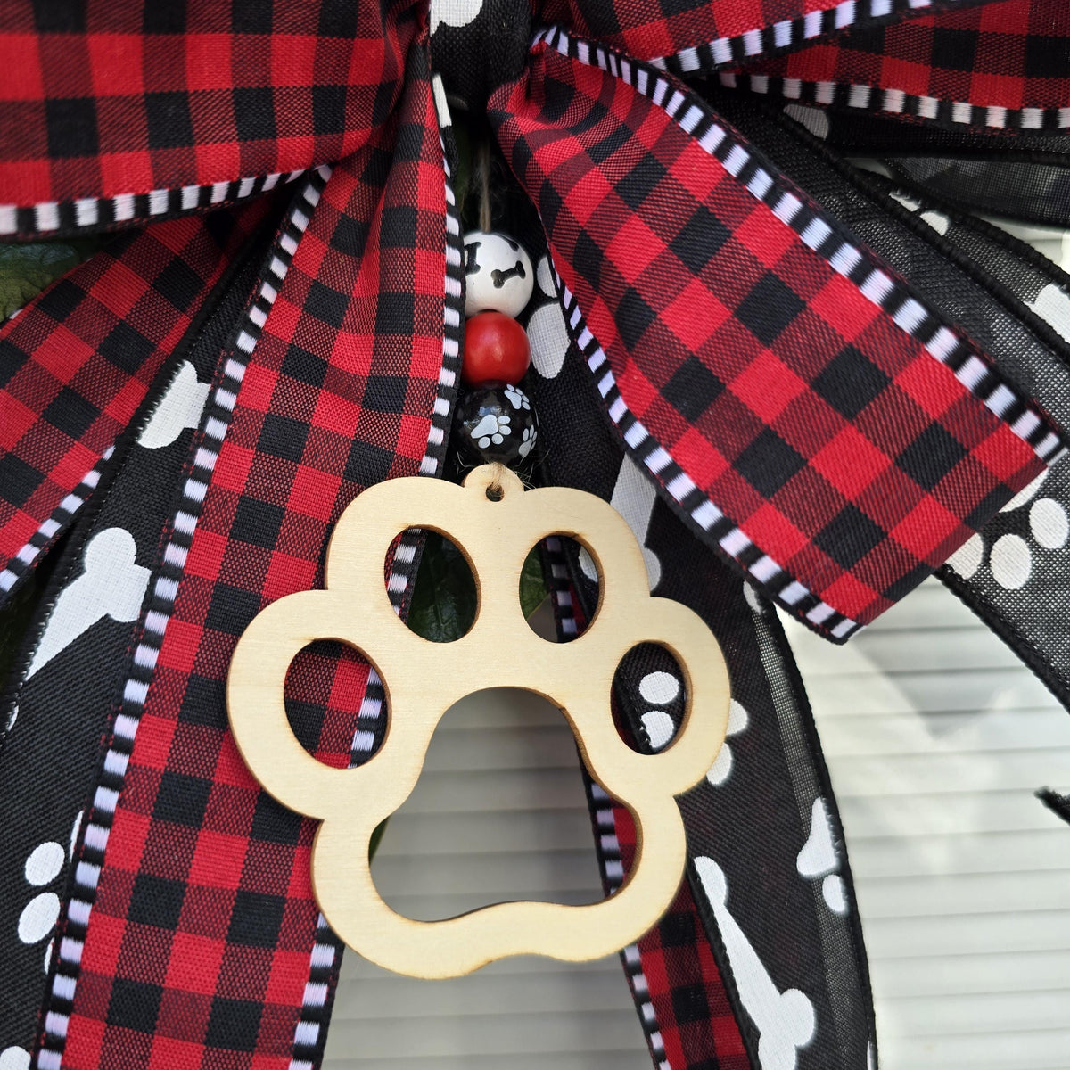 Dog Lover Christmas Candy Cane Wreath for Front Door, Unique Double Door Xmas Decor, Holiday Paw Print Wall Decoration, Pet Home Gift