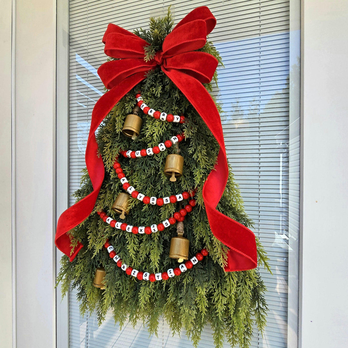 Personalized Wreath, Custom Family Name Christmas Wreath, Unique Personalized Gift Ideas, Teardrop Swag, Holiday Decor, Housewarming Gifts