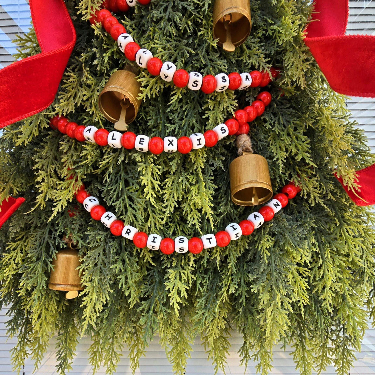 Personalized Wreath, Custom Family Name Christmas Wreath, Unique Personalized Gift Ideas, Teardrop Swag, Holiday Decor, Housewarming Gifts