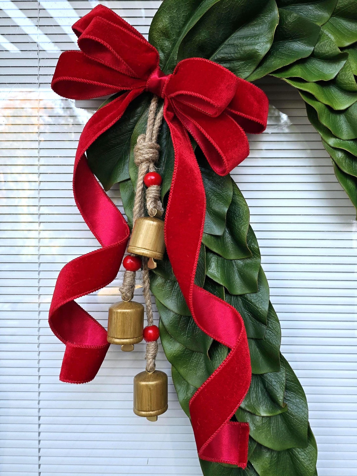 Candy Cane Wreath Christmas Wreaths For Front Door Holiday Double Door Decor Candycane Shaped Magnolia Leaves Hanger Xmas Swag Home Gifts