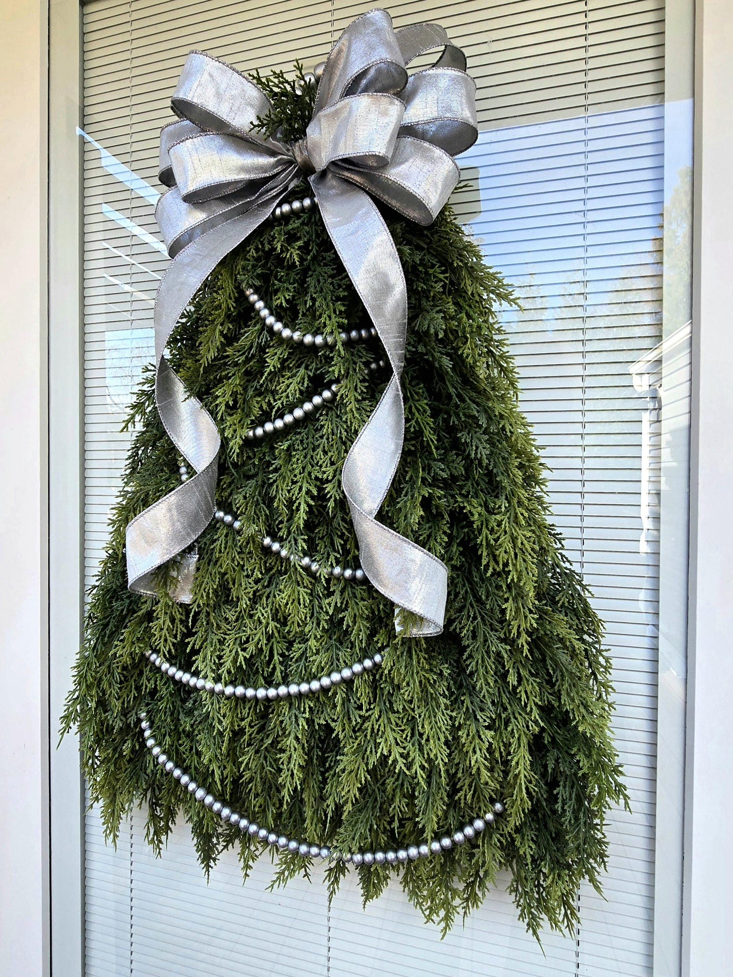 Artificial Christmas Wreath For Front Door Outdoor Winter Decor Holiday Hanger Silver Green Cedar Xmas Tree Swag Home Gift For Her