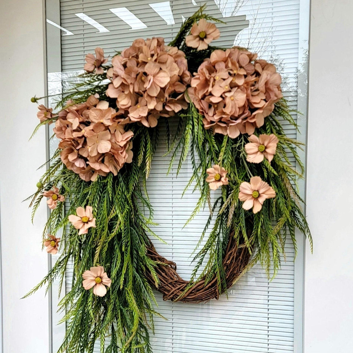 Hydrangea Wreath for Front Door: Year-Round Cascading Floral Decor
