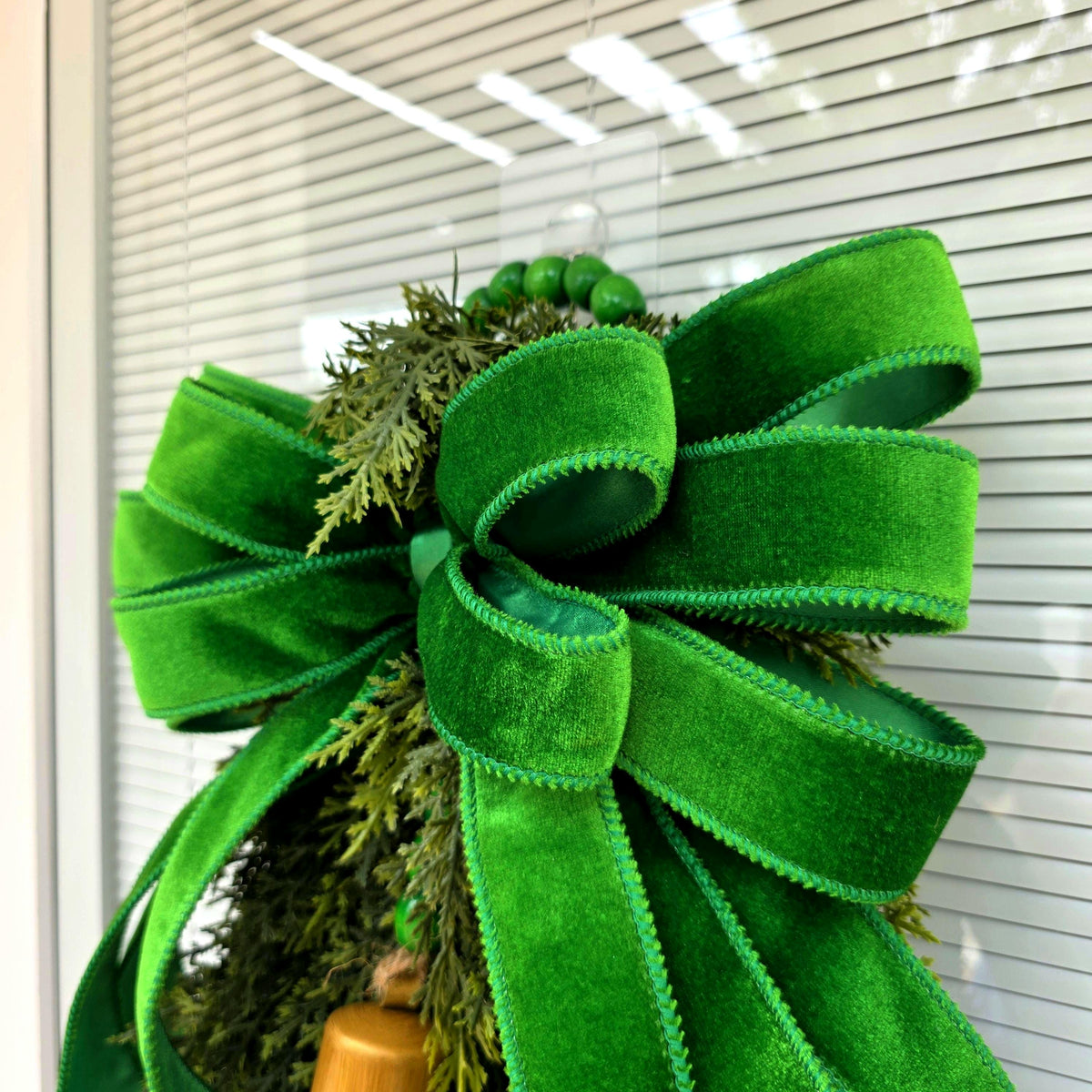 Large Christmas Wreath Teardrop Swag For Front Door Indoor Outdoor Holiday Decor Double Door Wreaths Xmas Porch Decor