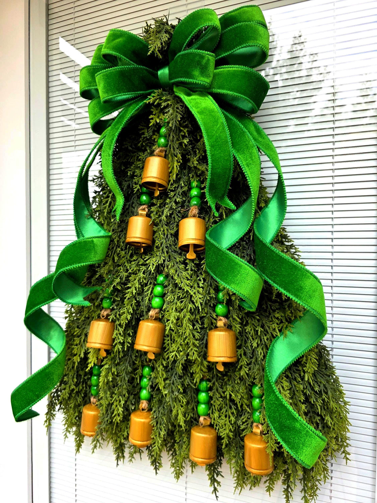 Christmas Wreath For Front Door, Holiday Double Door Wreaths, Indoor Outdoor Xmas Teardrop Swag