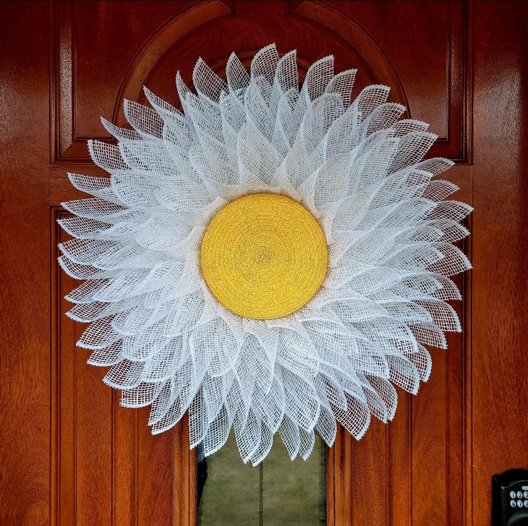 White Daisy Bling Wreath